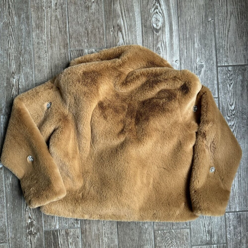 Crown & Ivy Faux Fur Teddy Bear Jacket Tan NEW XL Rhinestones Mobwife SOFT Boxy - Picture 9 of 9